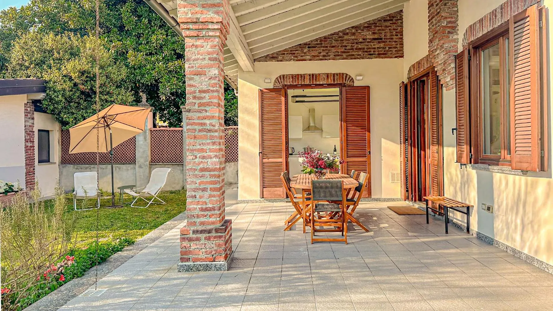 Villa Corelli - Parking And Exclusive Garden Milan