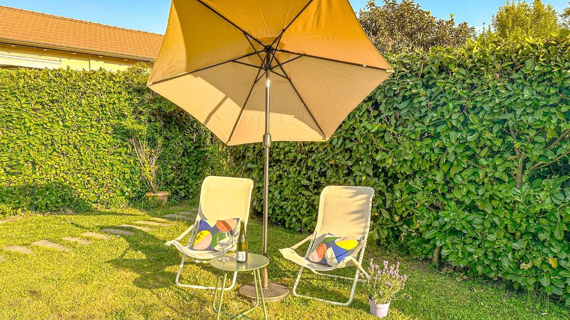 Villa Corelli - Parking And Exclusive Garden Milan